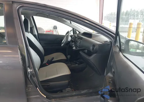 2015 Toyota Prius C One из США, поврежденный, VIN JTDKDTB3XF1098379